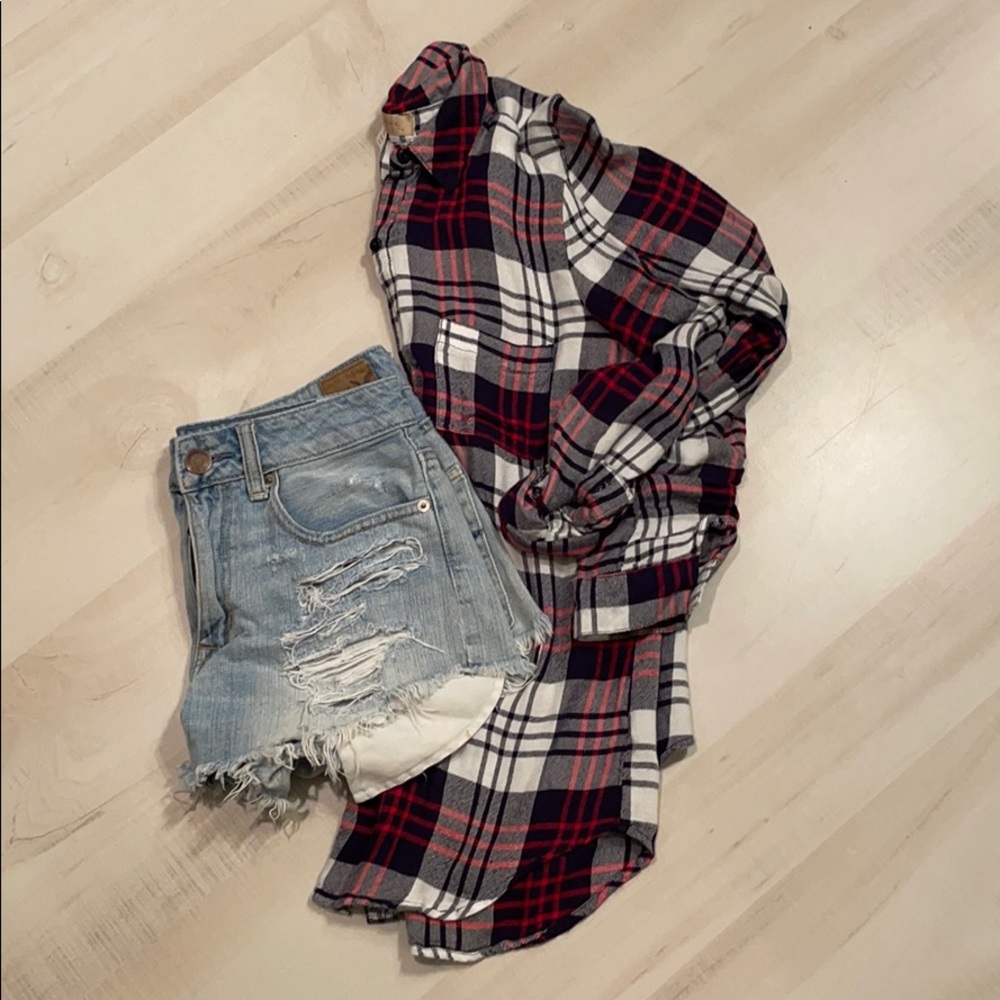 Francesca's Red & Blue Flannel Size Medium